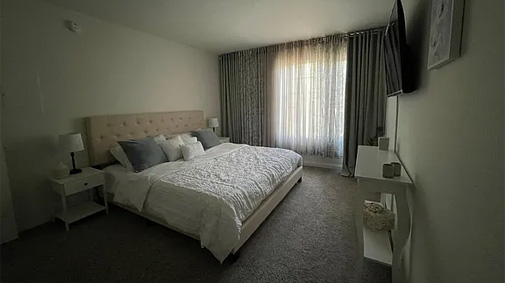 5530 Owensmouth Ave APT 224, Woodland Hills, CA 91367750