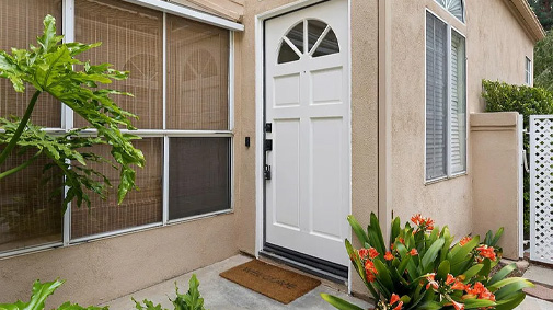 126 Almador, Irvine, CA 92614811