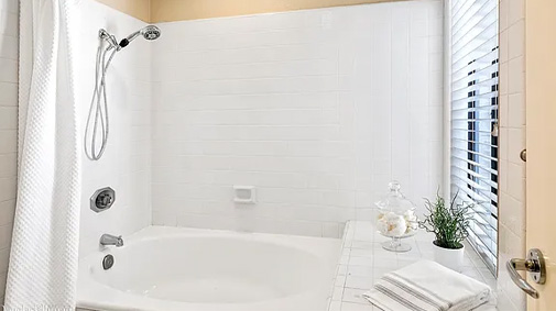 12 Elderberry, Irvine, CA 92603907