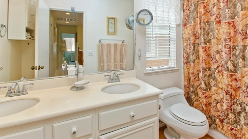 325 Spring Canyon Way, Oceanside, CA 92057936